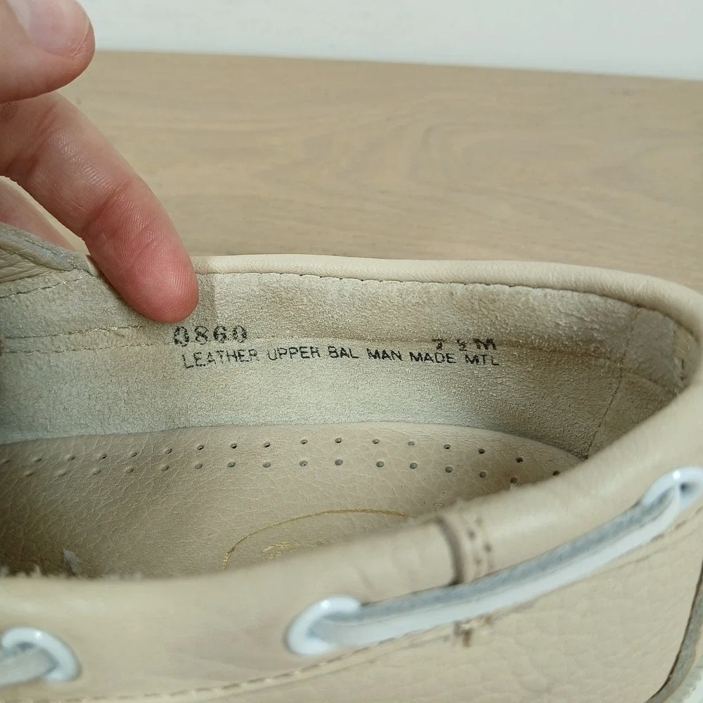 Bass Boaters Leather Boat Shoes Mens 7.5M Cream Leather Preppy Coastal Classic